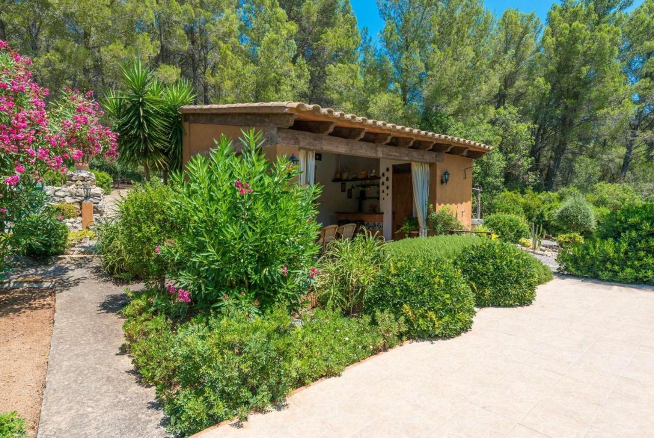 Villa Es Refugi *
